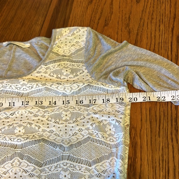 M ROSE DIAMOND GRAY WITH LACE OVERLAY CROSS BACK DETAILING - Picture 4 of 7